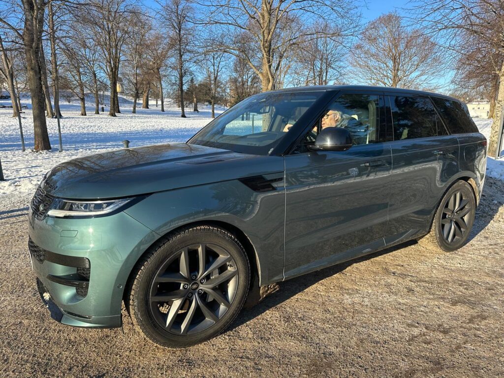 Kape Aihinen Range Rover Sport