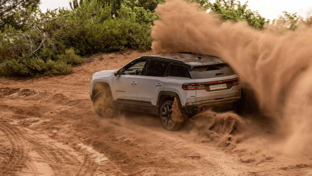 Jeep Compass 2026 tulee Suomeen hybridinä ja sähköautona