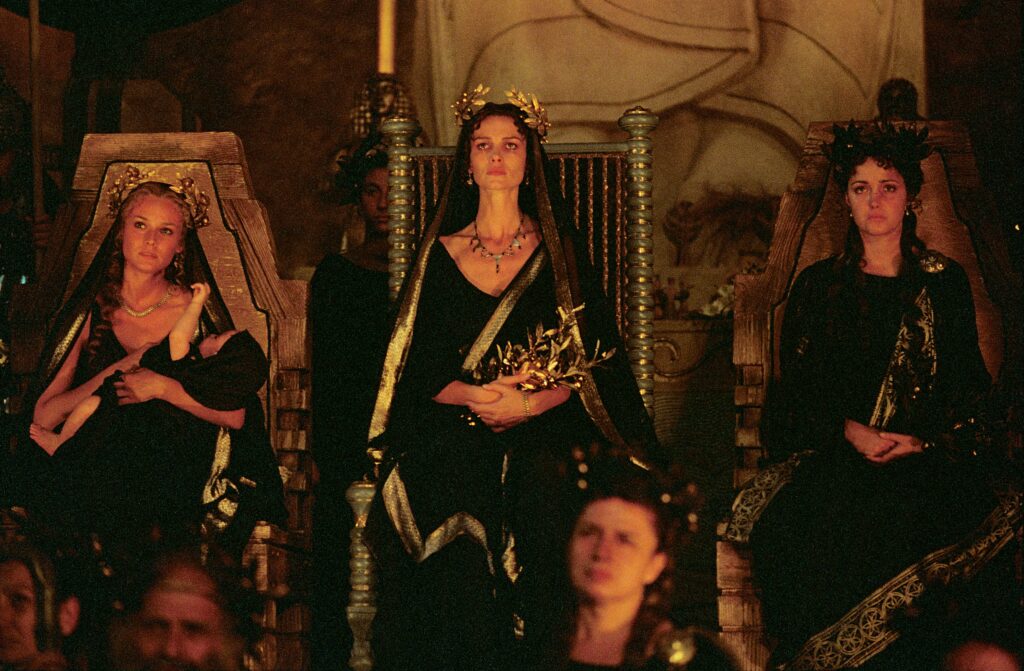 Troy tuli Netflixiin juuri oikeaan aikaan – vanhentunut jättielokuva on The Odysseyn jälkeen kiehtova katselukokemus Troija-elokuva
