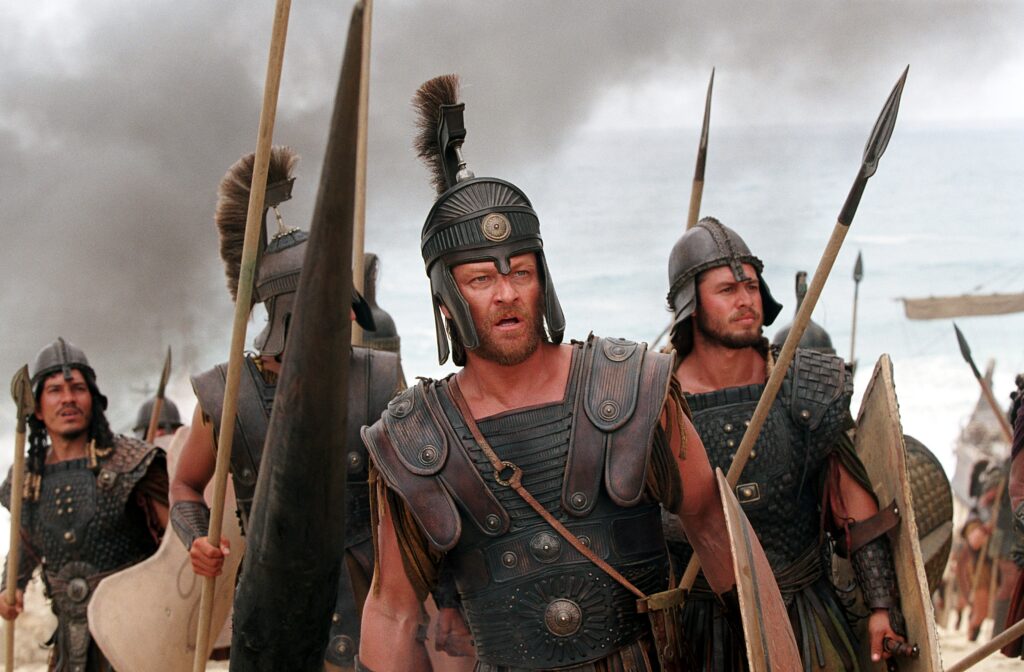 Troy tuli Netflixiin juuri oikeaan aikaan – vanhentunut jättielokuva on The Odysseyn jälkeen kiehtova katselukokemus Sean Bean Troija-elokuvassa