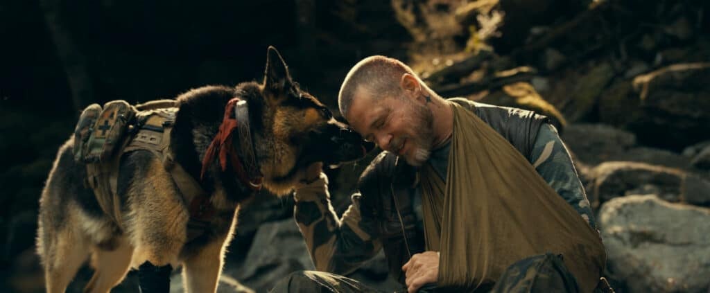Heart of the Beast -elokuvassa Brad Pitt ja koira