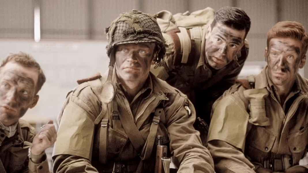 Band of Brothers: Legacy -dokumentin näyttelijöitä