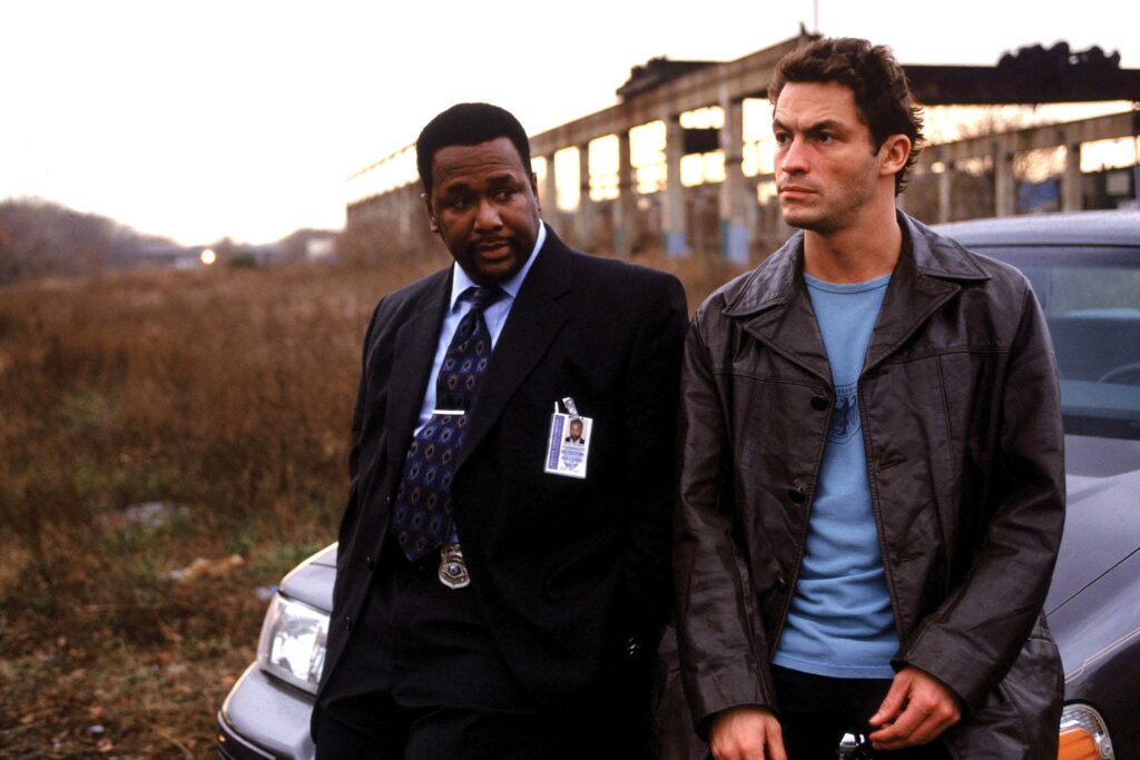 Ammattilaiset valitsivat 2000-luvun parhaat tv-sarjat – Breaking Badin jälkeen listalla on monia yllätyksiä Kaikkien aikojen parhaat sarjat: The Wire