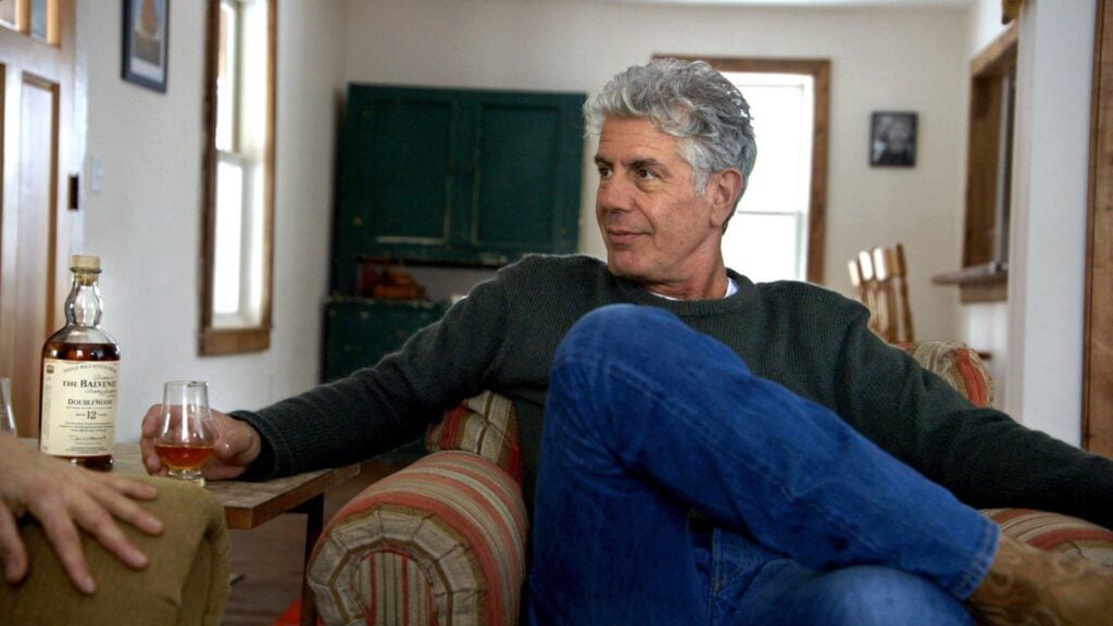 Michelin-kokki Kim Mikkola muistelee kohtaamistaan Anthony Bourdainin kanssa: "Nyt ymmärrän, miksi hän halusi jäädä" The Balvenie Anthony Bourdain
