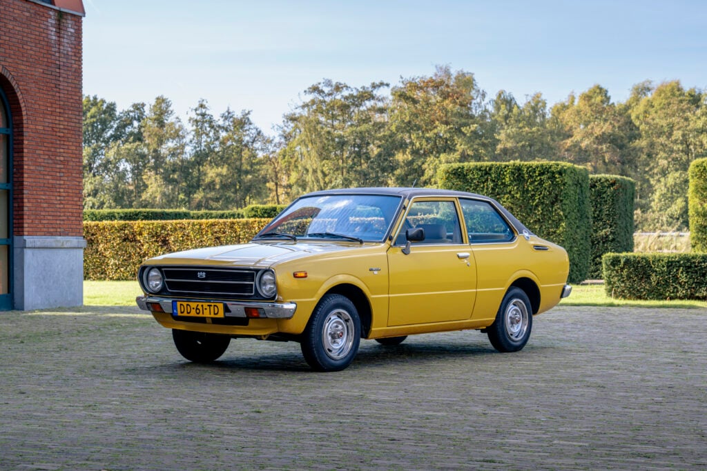 Tunnistatko kaikki Toyota Corollat? 12 sukupolvea kertoo, miten kansansuosikki on muuttunut 60 vuodessa Kolmannen sukupolven Toyota Corolla.
